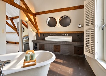 LEIDEN